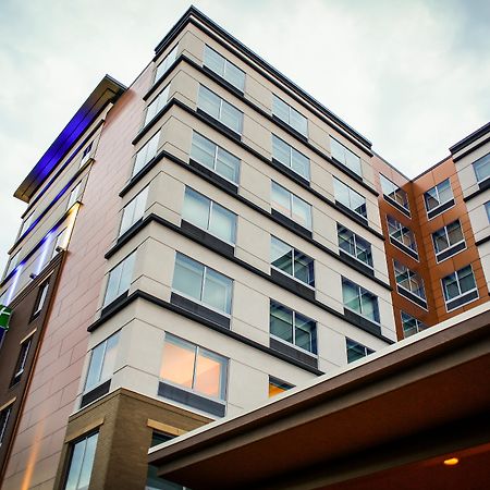 Holiday Inn Express & Suites Downtown Louisville By Ihg Экстерьер фото