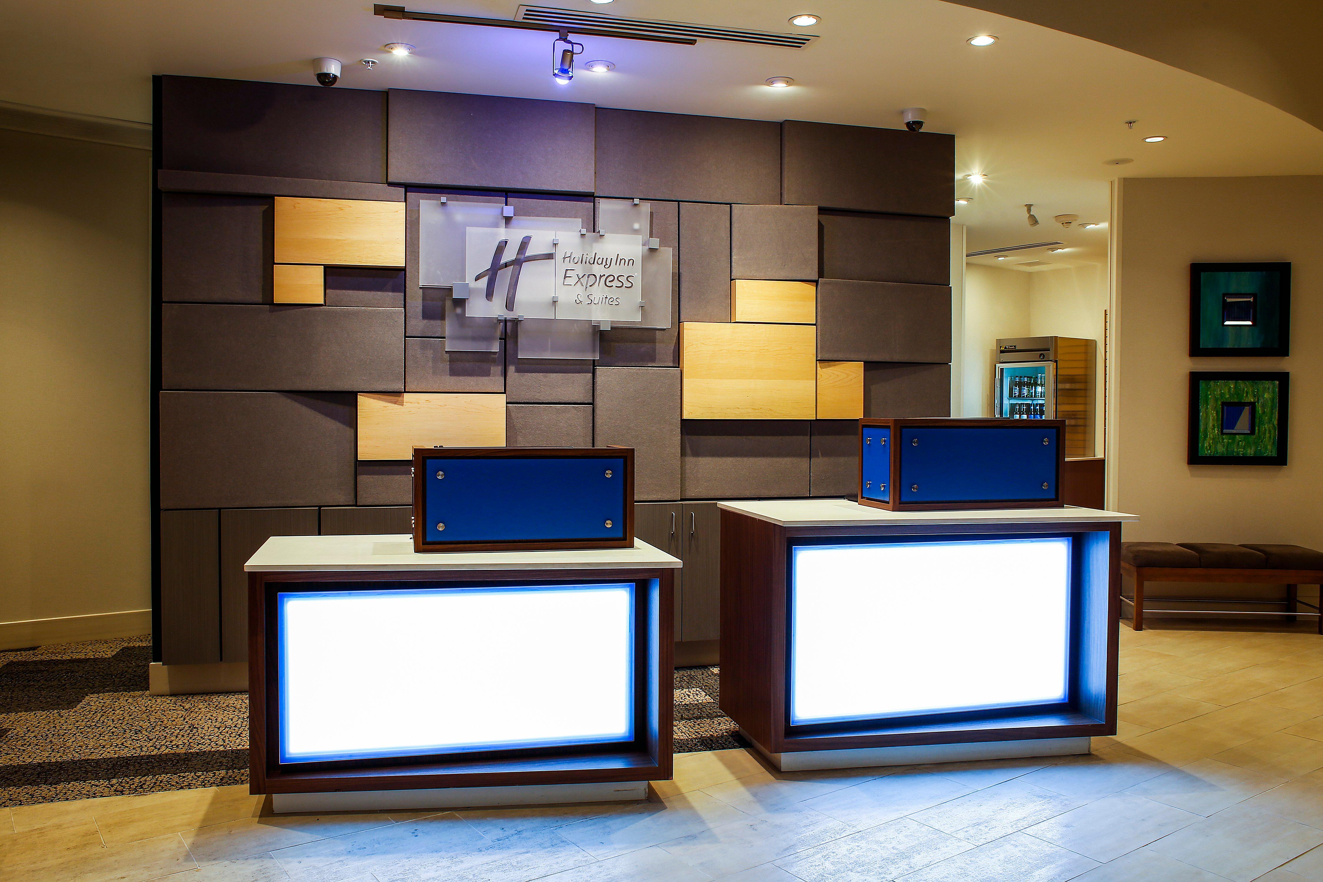 Holiday Inn Express & Suites Downtown Louisville By Ihg Экстерьер фото