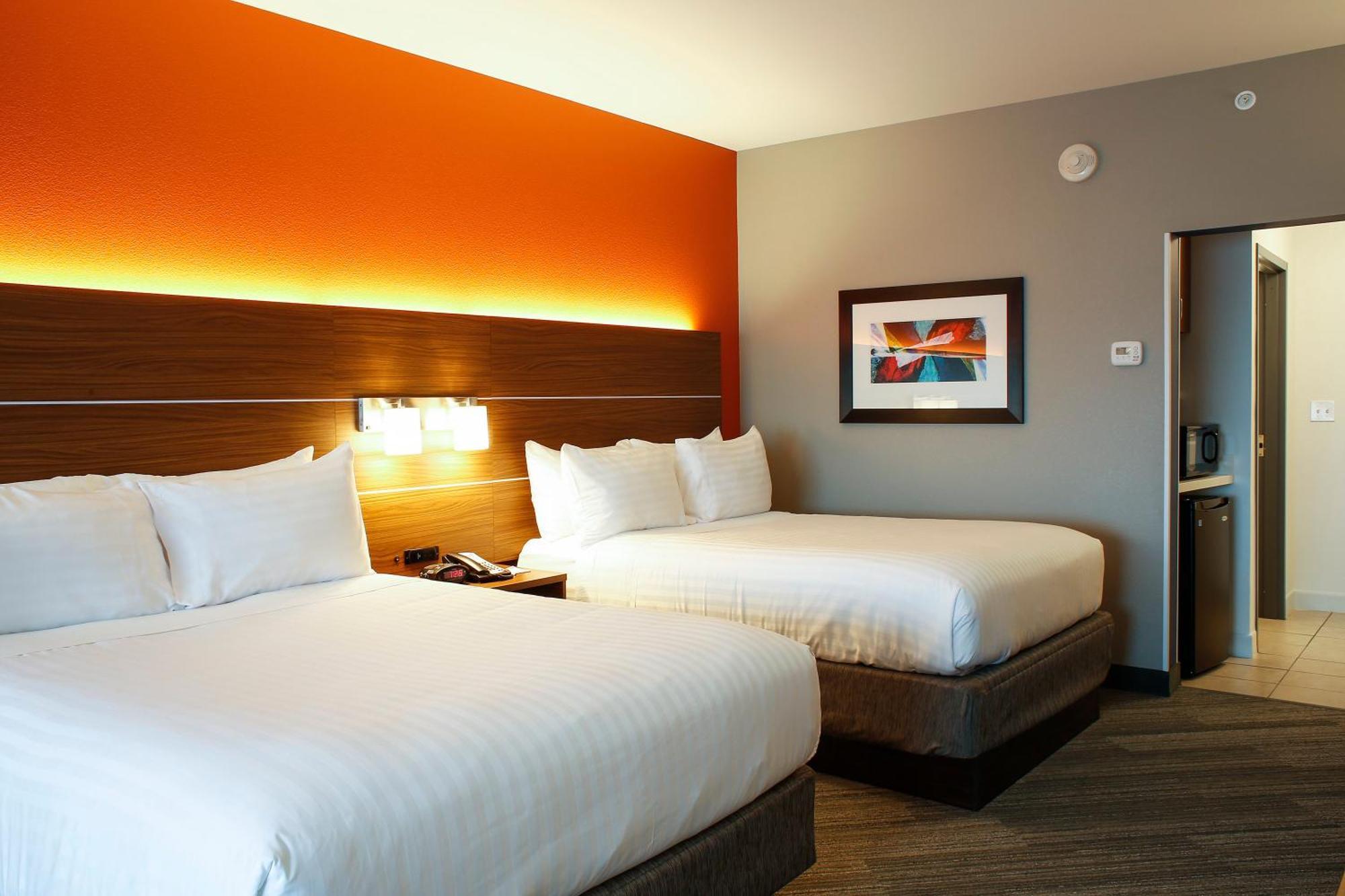 Holiday Inn Express & Suites Downtown Louisville By Ihg Экстерьер фото