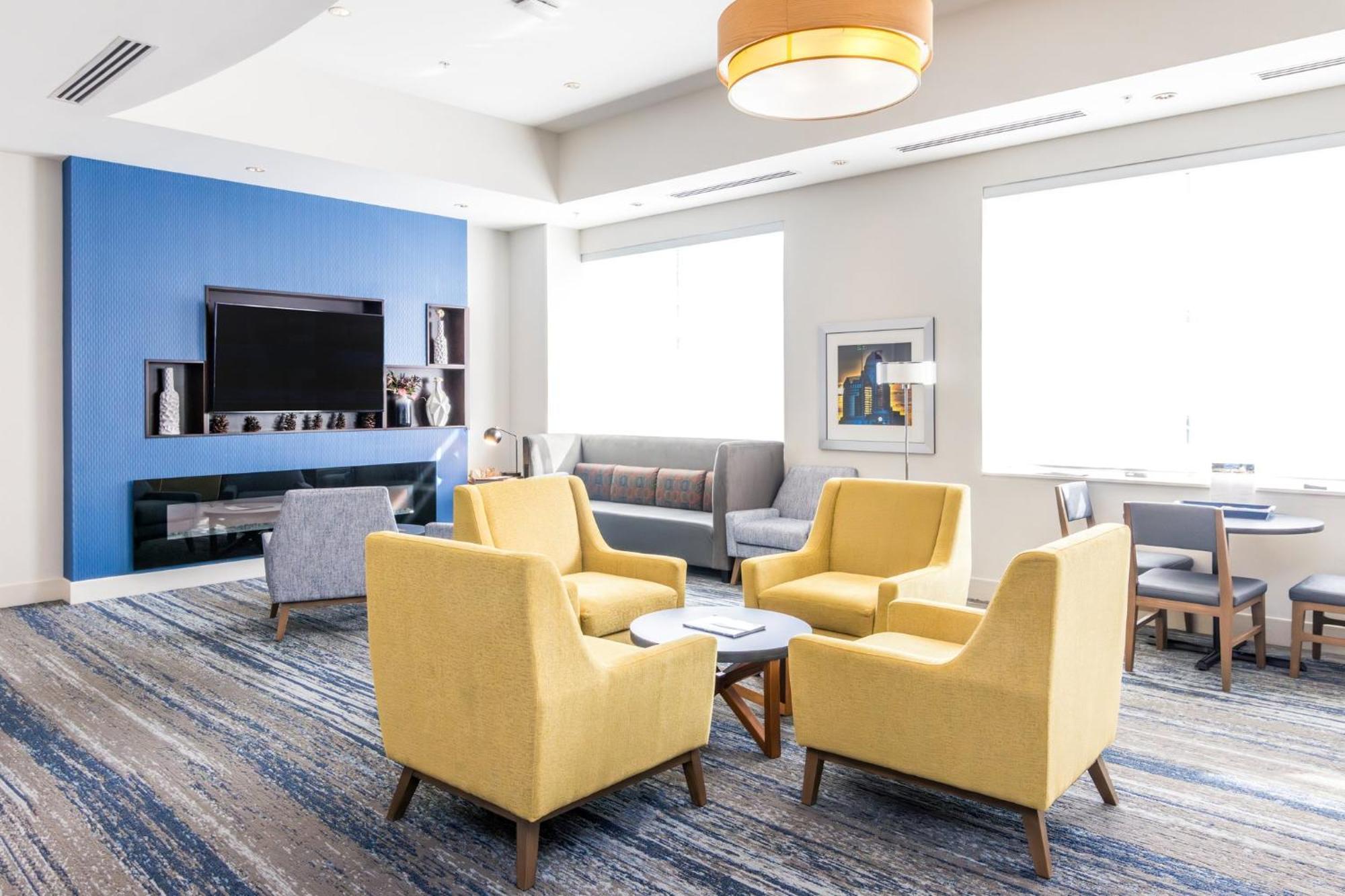 Holiday Inn Express & Suites Downtown Louisville By Ihg Экстерьер фото