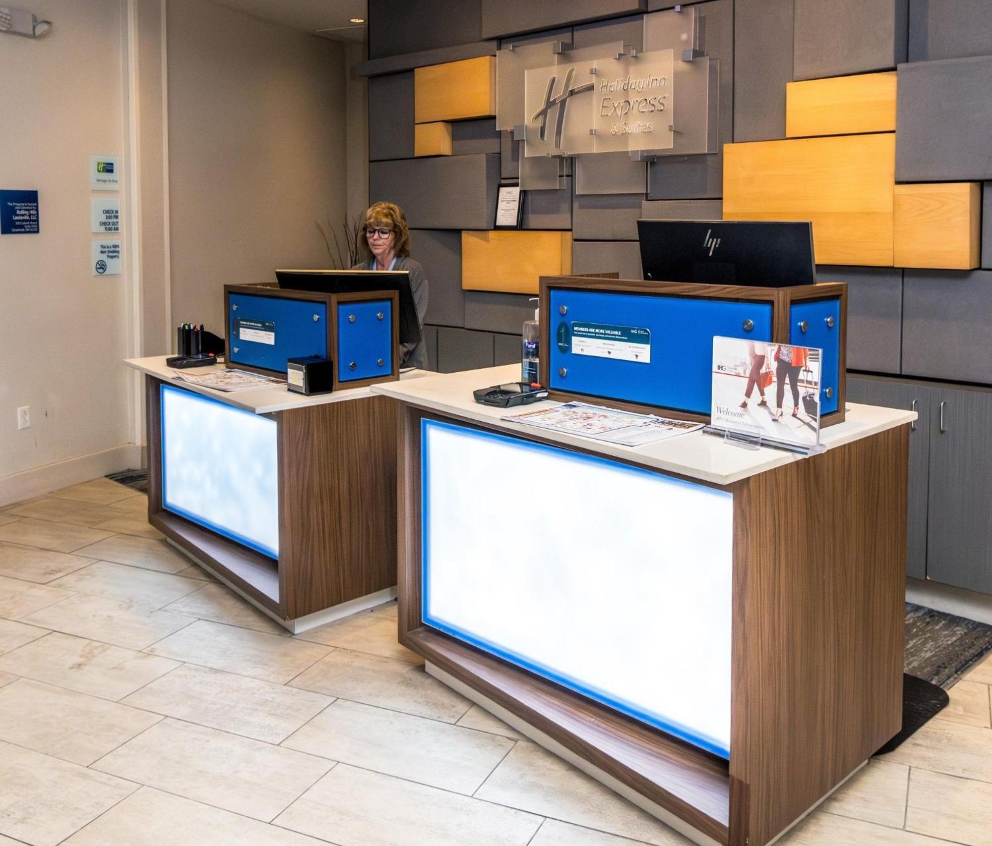 Holiday Inn Express & Suites Downtown Louisville By Ihg Экстерьер фото
